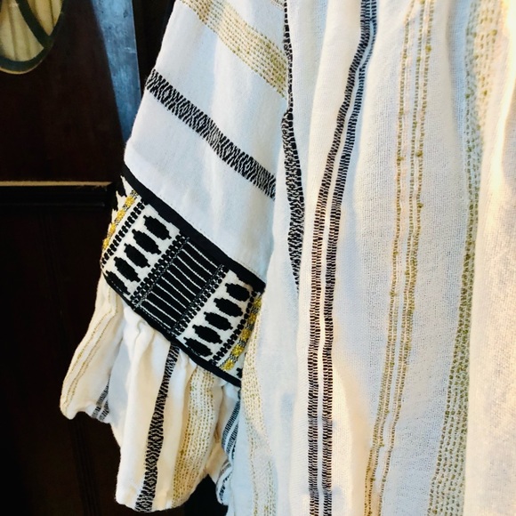 Linen top in gold and black - Picture 3 of 6